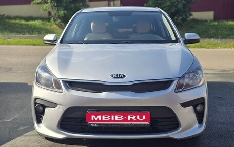 KIA Rio IV, 2017 год, 1 300 000 рублей, 5 фотография