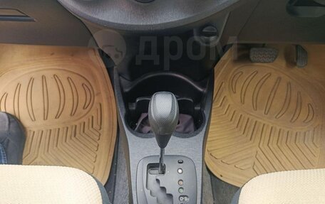 Toyota Vitz, 2012 год, 590 000 рублей, 12 фотография