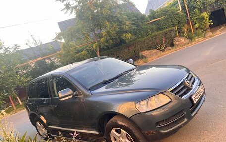 Volkswagen Touareg III, 2005 год, 800 000 рублей, 11 фотография