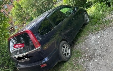 Honda Stream I рестайлинг, 2001 год, 400 000 рублей, 2 фотография
