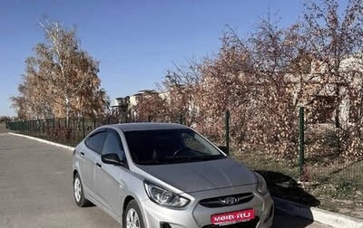 Hyundai Solaris II рестайлинг, 2013 год, 890 000 рублей, 1 фотография