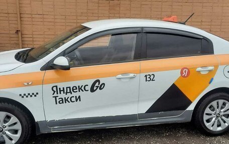 KIA Rio IV, 2021 год, 900 000 рублей, 6 фотография