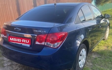 Chevrolet Cruze II, 2011 год, 740 000 рублей, 2 фотография