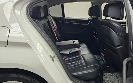 BMW 5 серия, 2021 год, 3 440 000 рублей, 13 фотография