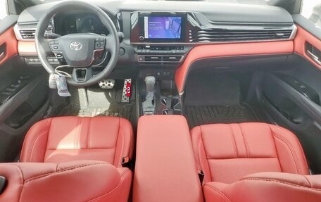 Toyota Camry, 2025 год, 3 210 000 рублей, 8 фотография