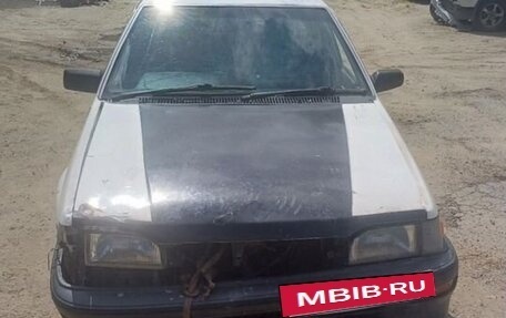 Mazda Familia, 1987 год, 55 000 рублей, 2 фотография