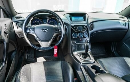 Hyundai Genesis Coupe I рестайлинг, 2012 год, 1 579 000 рублей, 10 фотография