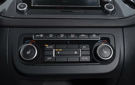 Volkswagen Tiguan I, 2012 год, 1 544 000 рублей, 23 фотография