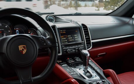 Porsche Cayenne III, 2013 год, 2 900 000 рублей, 20 фотография