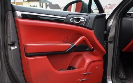 Porsche Cayenne III, 2013 год, 2 900 000 рублей, 23 фотография