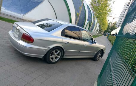 Hyundai Sonata IV рестайлинг, 2003 год, 385 000 рублей, 18 фотография