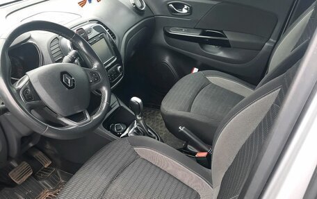 Renault Kaptur I рестайлинг, 2017 год, 1 299 000 рублей, 5 фотография