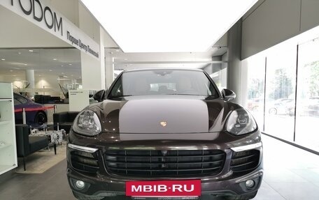 Porsche Cayenne III, 2017 год, 4 470 000 рублей, 2 фотография