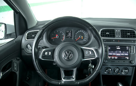 Volkswagen Polo VI (EU Market), 2019 год, 1 300 000 рублей, 12 фотография