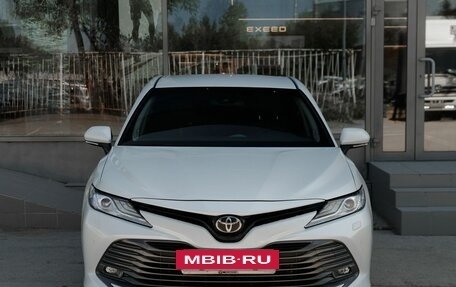 Toyota Camry, 2020 год, 2 950 000 рублей, 2 фотография