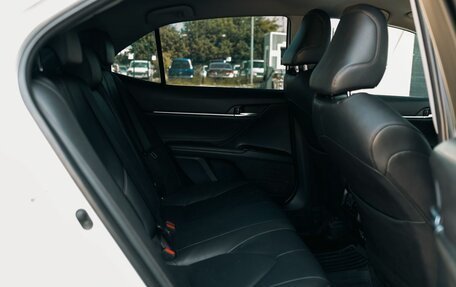Toyota Camry, 2020 год, 2 950 000 рублей, 21 фотография