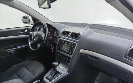 Skoda Octavia, 2012 год, 768 000 рублей, 13 фотография