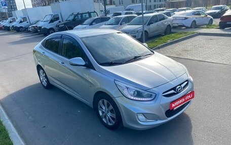 Hyundai Solaris II рестайлинг, 2013 год, 799 000 рублей, 2 фотография