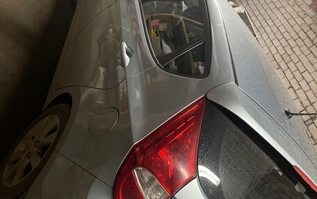 Hyundai Solaris II рестайлинг, 2012 год, 1 000 100 рублей, 1 фотография