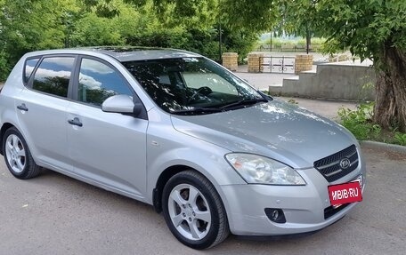 KIA cee'd I рестайлинг, 2008 год, 490 000 рублей, 1 фотография