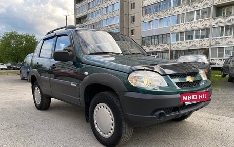Chevrolet Niva I рестайлинг, 2012 год, 530 000 рублей, 4 фотография