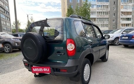 Chevrolet Niva I рестайлинг, 2012 год, 530 000 рублей, 6 фотография