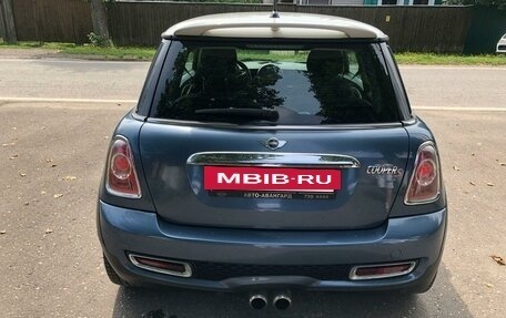 MINI Hatch, 2011 год, 1 050 000 рублей, 4 фотография