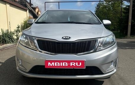KIA Rio III рестайлинг, 2013 год, 800 000 рублей, 14 фотография
