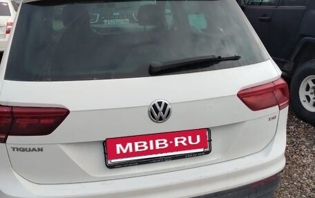 Volkswagen Tiguan II, 2017 год, 1 650 000 рублей, 4 фотография