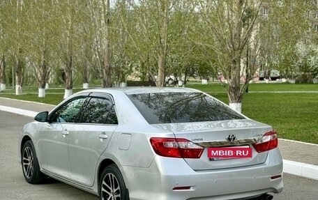 Toyota Camry, 2012 год, 1 888 000 рублей, 16 фотография