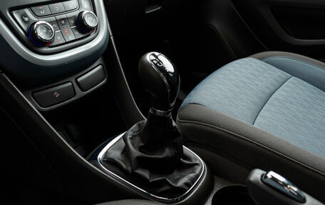 Opel Mokka I, 2013 год, 980 000 рублей, 23 фотография