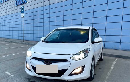 Hyundai i30 II рестайлинг, 2012 год, 850 000 рублей, 5 фотография