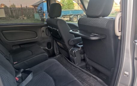 Nissan Serena IV, 2010 год, 1 340 000 рублей, 14 фотография
