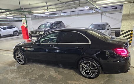 Mercedes-Benz C-Класс, 2019 год, 3 550 000 рублей, 4 фотография