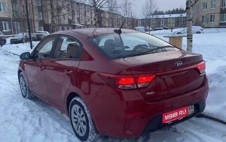 KIA Rio IV, 2018 год, 1 100 000 рублей, 3 фотография