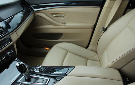 BMW 5 серия, 2011 год, 1 490 000 рублей, 15 фотография