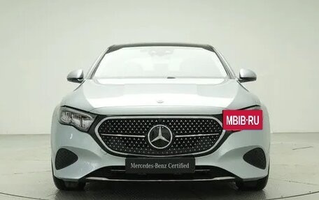 Mercedes-Benz E-Класс, 2024 год, 5 310 000 рублей, 5 фотография