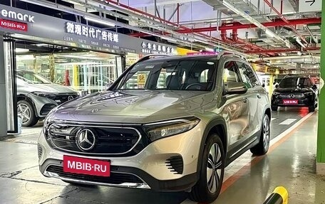 Mercedes-Benz EQB, 2023 год, 2 810 000 рублей, 1 фотография