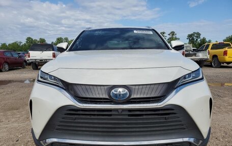 Toyota Venza, 2024 год, 4 510 000 рублей, 2 фотография
