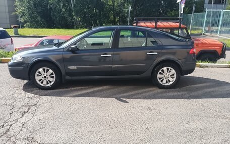 Renault Laguna II, 2007 год, 300 000 рублей, 3 фотография
