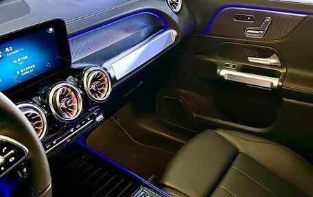 Mercedes-Benz EQB, 2023 год, 2 810 000 рублей, 11 фотография