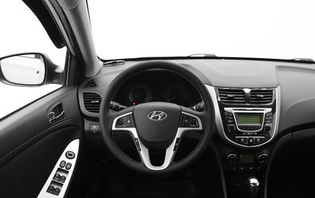 Hyundai Solaris II рестайлинг, 2012 год, 699 000 рублей, 7 фотография