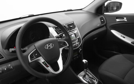 Hyundai Solaris II рестайлинг, 2012 год, 699 000 рублей, 9 фотография