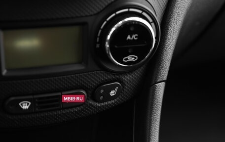 Hyundai Solaris II рестайлинг, 2012 год, 699 000 рублей, 13 фотография