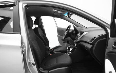 Hyundai Solaris II рестайлинг, 2012 год, 699 000 рублей, 17 фотография