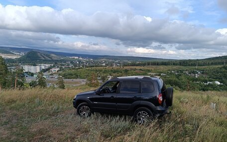Chevrolet Niva I рестайлинг, 2012 год, 420 000 рублей, 16 фотография