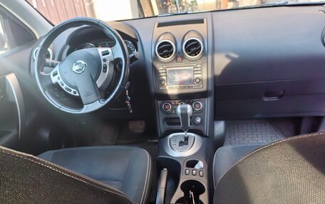 Nissan Qashqai, 2011 год, 960 000 рублей, 2 фотография