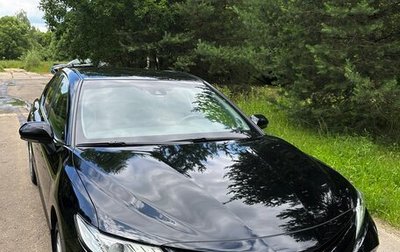 Toyota Camry, 2020 год, 4 000 000 рублей, 1 фотография