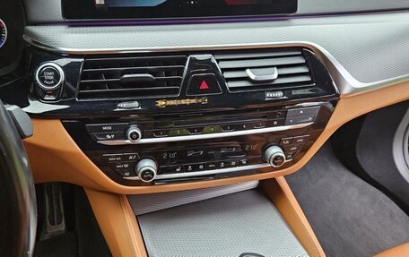 BMW 6 серия, 2018 год, 3 800 000 рублей, 8 фотография