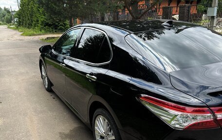 Toyota Camry, 2020 год, 4 000 000 рублей, 2 фотография